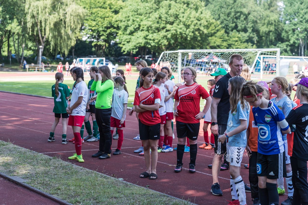 Bild 711 - Loewinnen-Cup